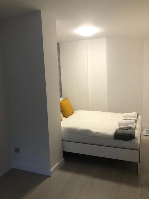 Stunning Apartment In Leeds- Financial District Leeds  Extérieur photo